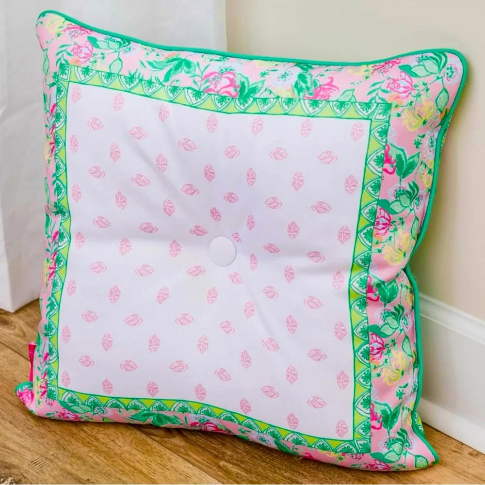 Lilly Pulitzer Large Pillow 20x20 Pillow Indoor/Outdoor Via Amore Spritzer